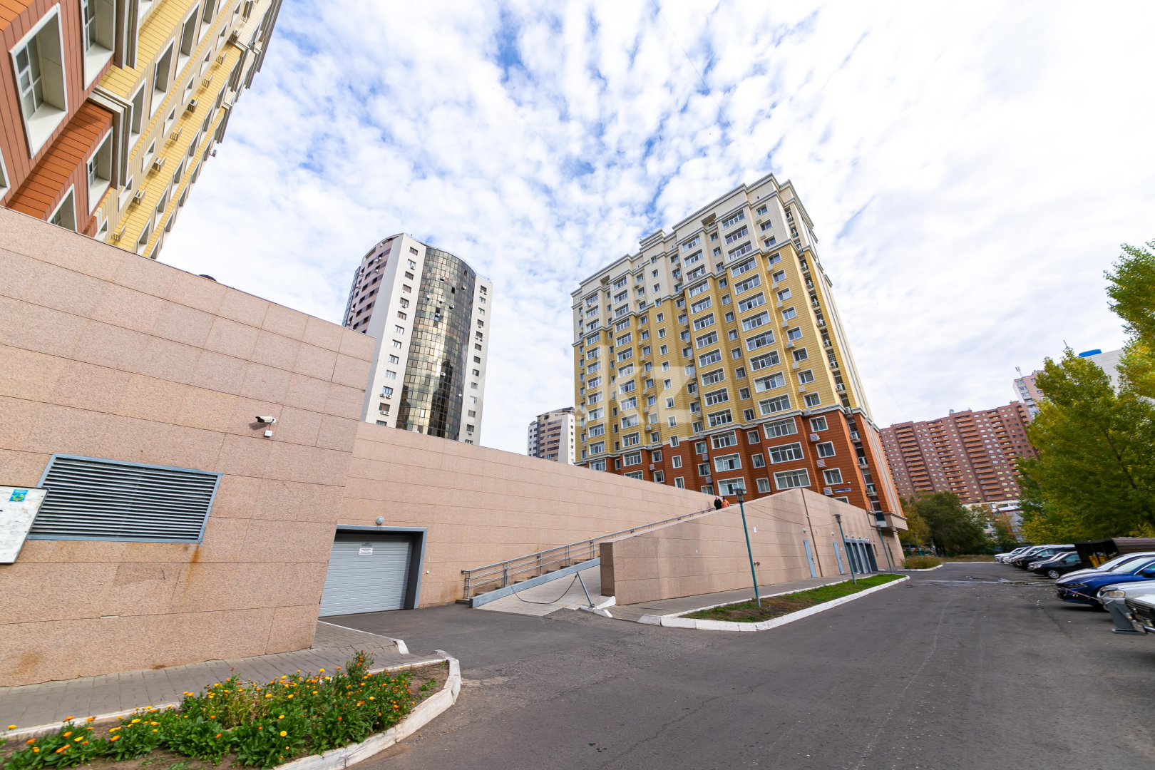 Продажа 2-комнатной квартиры, 63 м², ул. Иманбаевой, дом  10 в Астане - фото 14