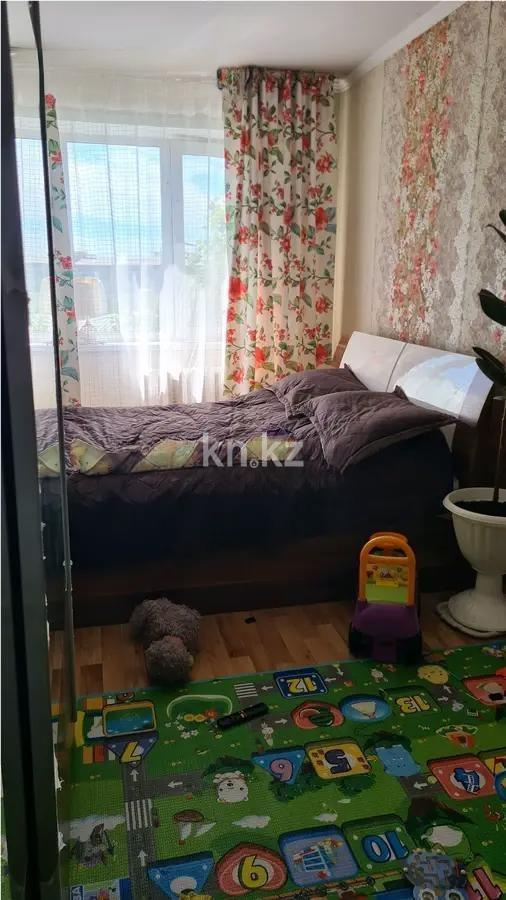 Продажа 3-комнатной квартиры, 59 м², ул. Гоголя, дом  52 - Продажа квартир в Караганде фото 2 из 4