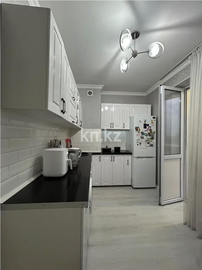 Продажа 1-комнатной квартиры, 37 м², пр. Райымбека, дом  206/12 в Алматы - фото 2