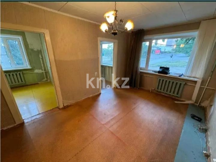 Продажа 3-комнатной квартиры, 53 м², мкр-н 17, дом  41 - Продажа  трехкомнатных квартир в Караганде без посредников с фото фото 4 из 4
