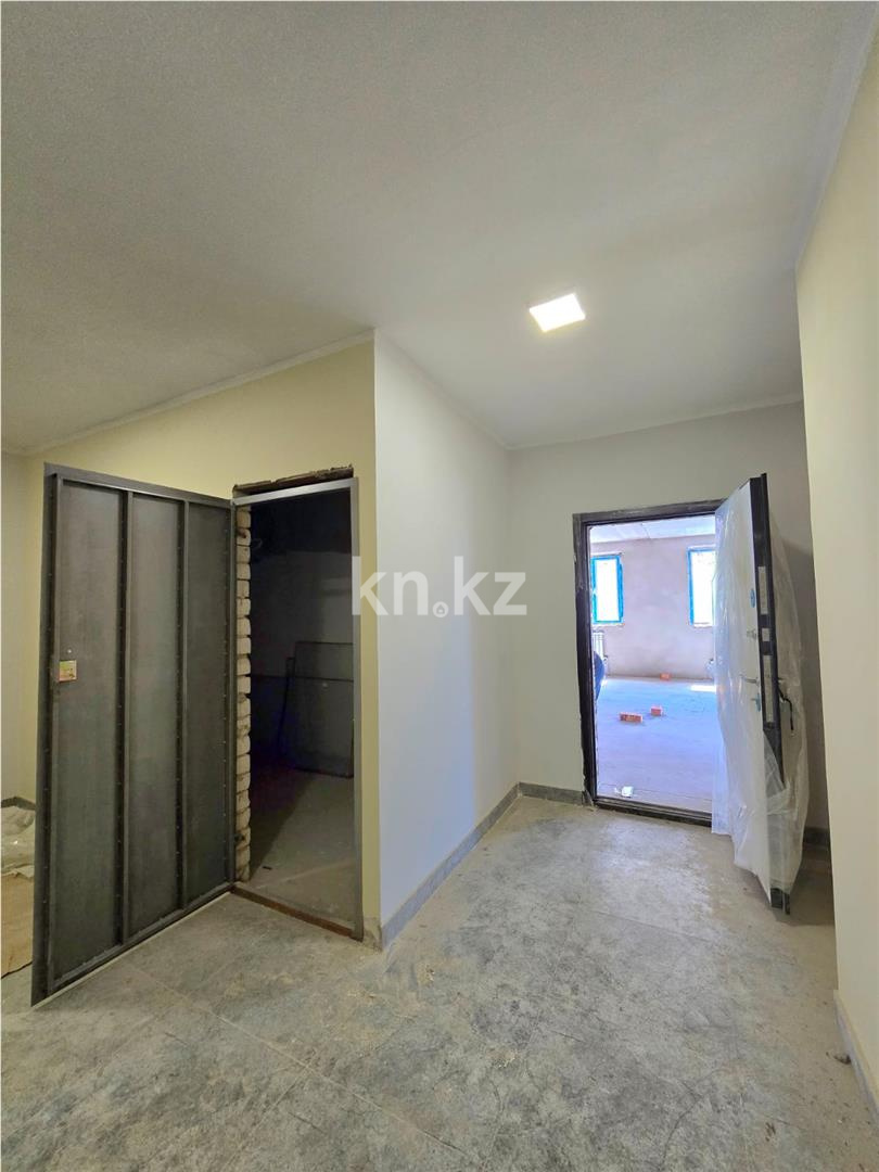 Продажа 4-комнатной квартиры, 90 м² - Недвижимость в Караганде - страница 2 фото 15 из 15