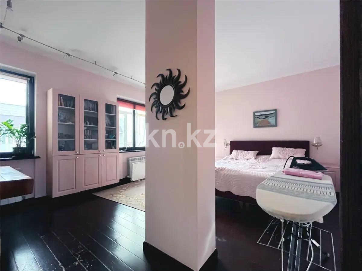 Продажа 4-комнатной квартиры, 133.4 м², пр. Кабанбай батыра, дом  7/2 в Астане - фото 2