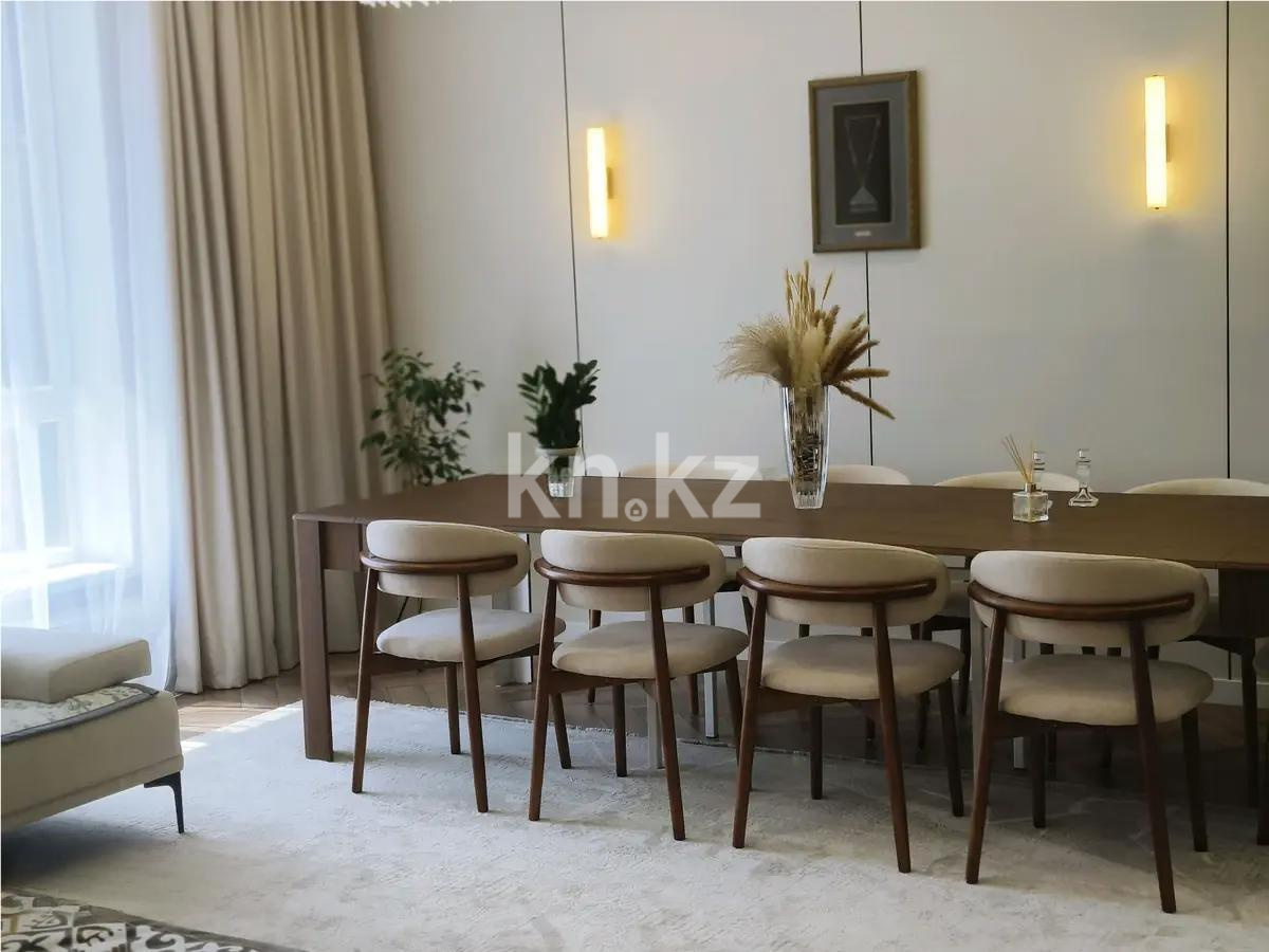 Продажа 4-комнатной квартиры, 146 м² в Астане