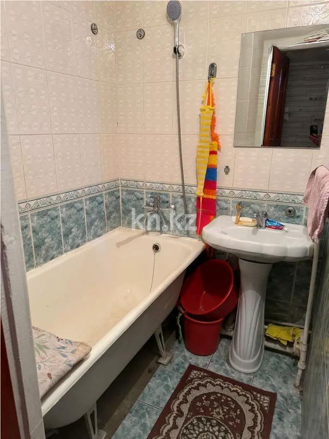 Продажа 2-комнатной квартиры, 44 м², мкр-н 16, дом  30 в Караганде - фото 5