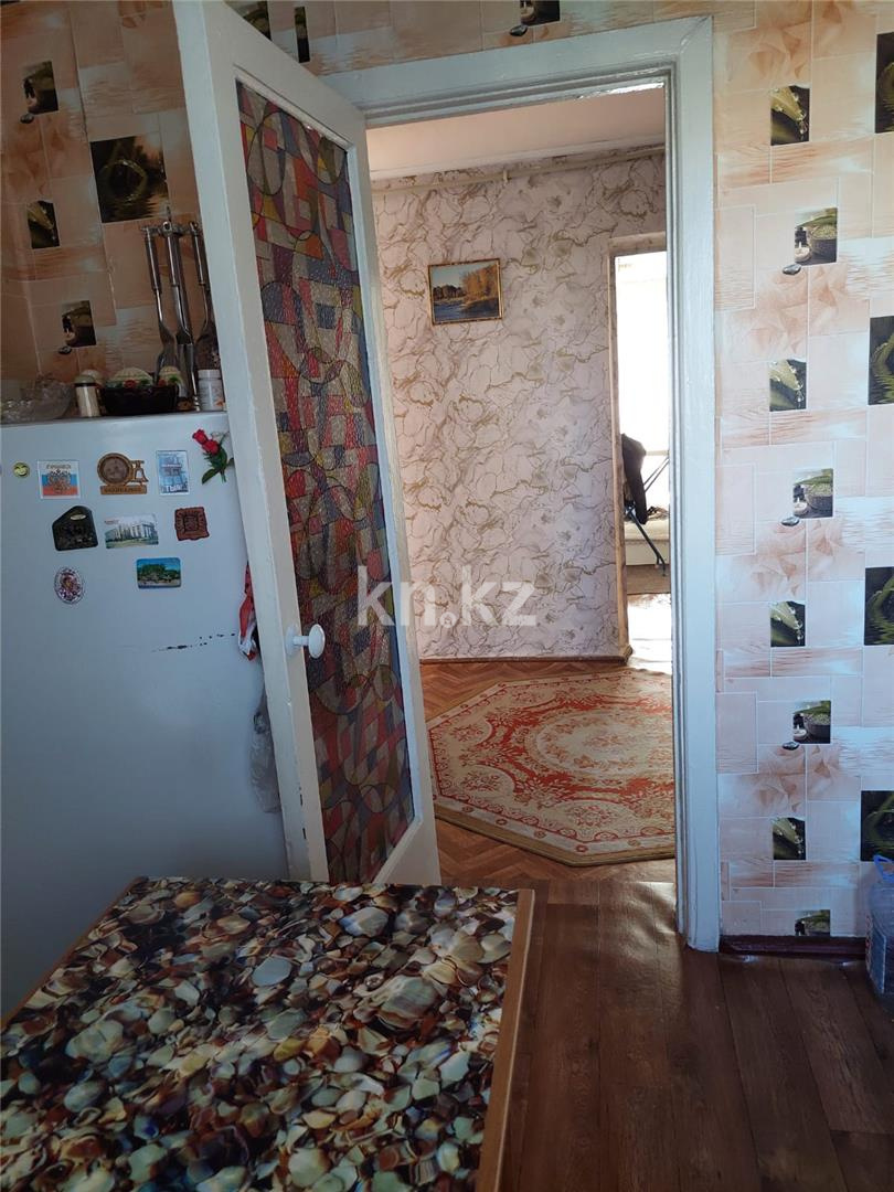 Продажа 3-комнатной квартиры, 60 м², ул. Гоголя - Продажа  трехкомнатных квартир в Караганде фото 8 из 14