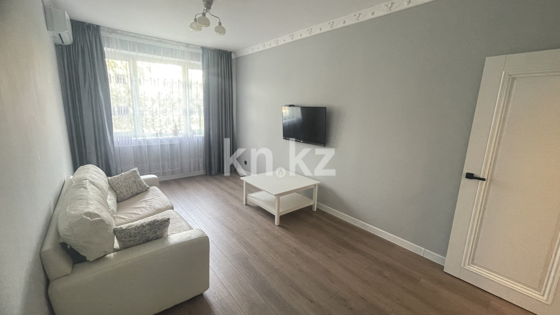 Аренда 2-комнатной квартиры посуточно, 55 м², 11 мкр., дом  20 - Продажа и аренда недвижимости в Актау фото 1 из 7