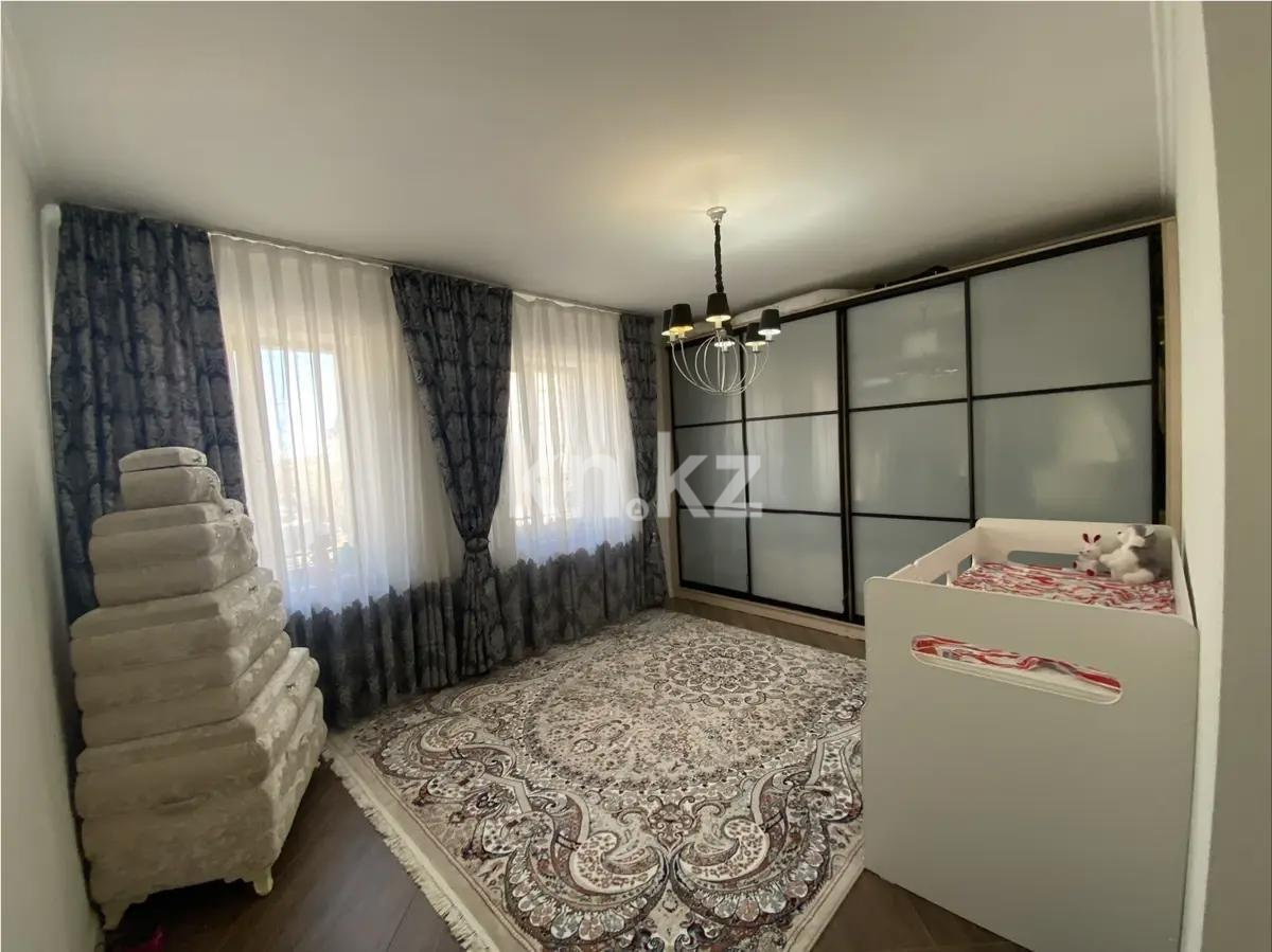 Продажа 3-комнатной квартиры, 105 м², пер. Тесиктас, дом  1 - Продажа  трехкомнатных квартир в Астане с фото фото 2 из 5
