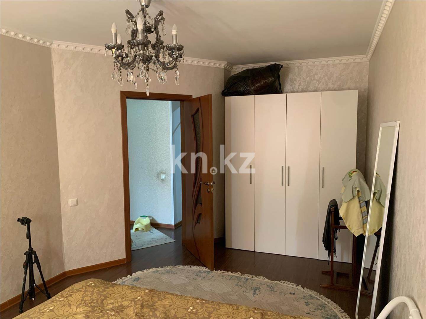 Продажа 5-комнатной квартиры, 99 м², пр. Н. Абдирова, дом  15 - Продажа  пятикомнатных квартир в Караганде фото 4 из 18