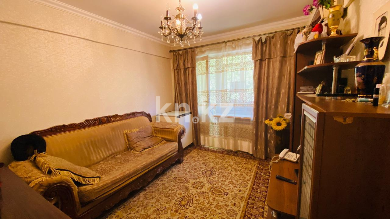 Продажа 3-комнатной квартиры, 54 м², ул. Ермекова - Продажа  трехкомнатных квартир в Караганде с фото фото 1 из 16