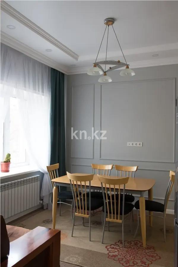 Продажа 2-комнатной квартиры, 72 м², ул. Аманжолова, дом  94/3 в Караганде - фото 4