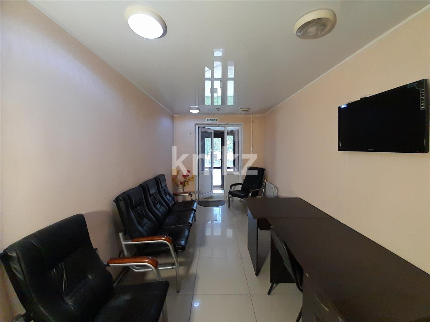 Продажа , 50 м², мкр-н 7-й - Продажа офисных и торговых помещений в Темиртау фото 2 из 9