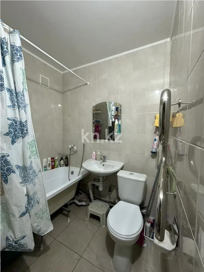 Продажа 2-комнатной квартиры, 44 м², мкр-н 7, дом  6 в Алматы - фото 4