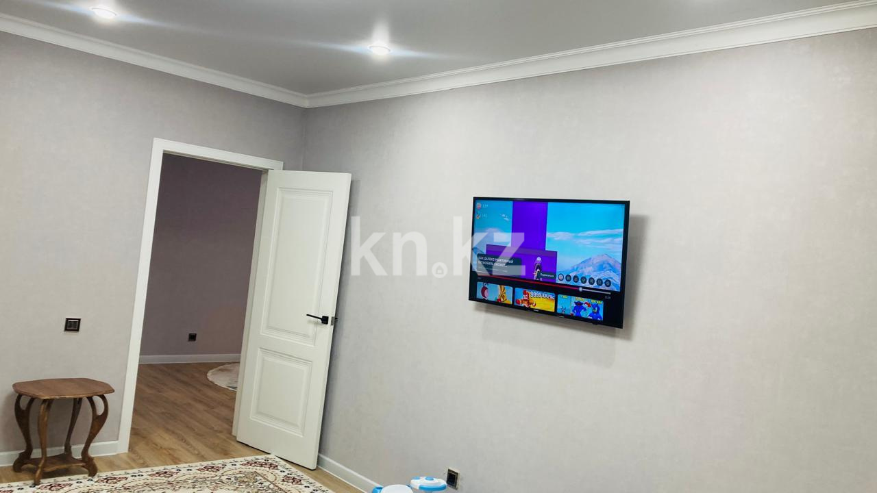 Продажа 3-комнатной квартиры, 84 м², ул. Сатыбалдина - Продажа  трехкомнатных квартир в Караганде фото 3 из 26