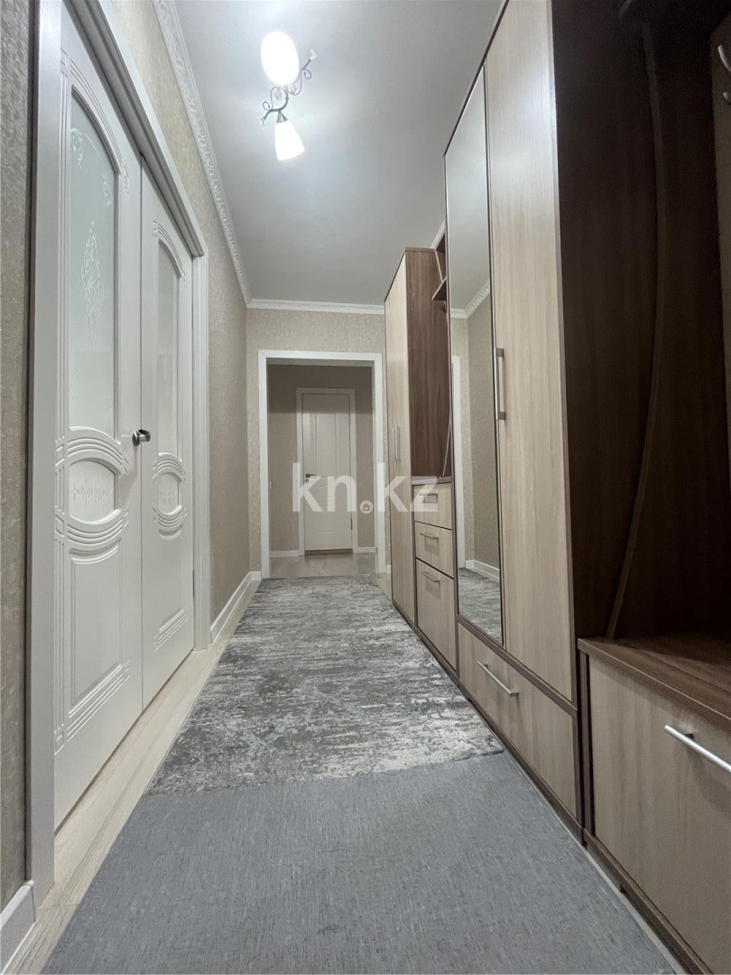 Продажа 3-комнатной квартиры, 64 м², мкр-н Степной-1 - Продажа  трехкомнатных квартир в Караганде фото 15 из 18