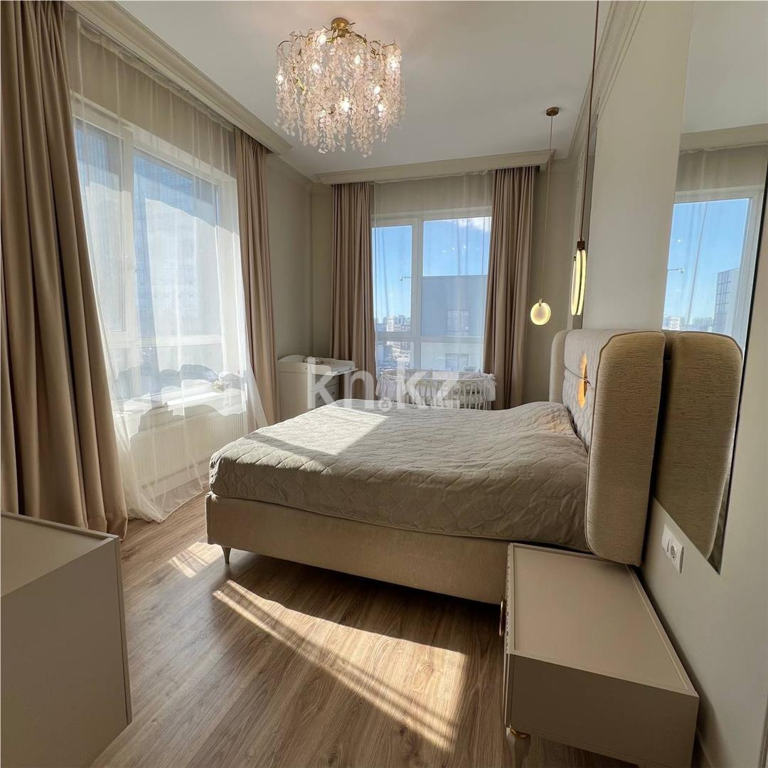 Продажа 4-комнатной квартиры, 140.7 м², ул. Е-900 в Астане - фото 3