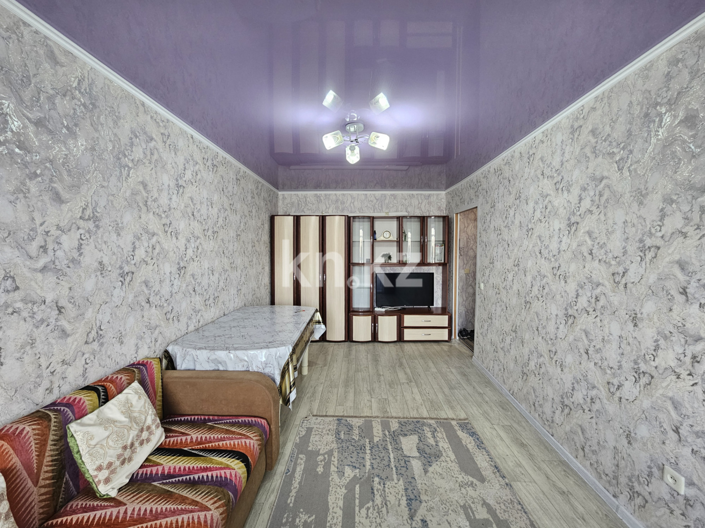 Продажа 1-комнатной квартиры, 31.3 м² - Продажа квартир в кирпичном доме в Караганде фото 3 из 14