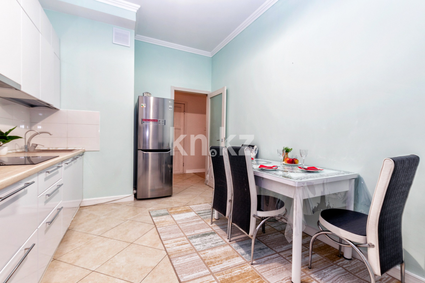 Аренда 2-комнатной квартиры посуточно, 65 м², пр. Кабанбай батыра, дом  60/11 - ул. Гейдара Алиева - Аренда квартир посуточно в Астане без посредников фото 8 из 12