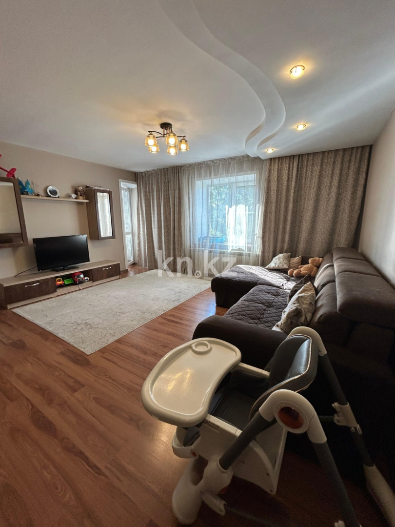 Продажа 3-комнатной квартиры, 68 м² в Усть-Каменогорске - фото 3