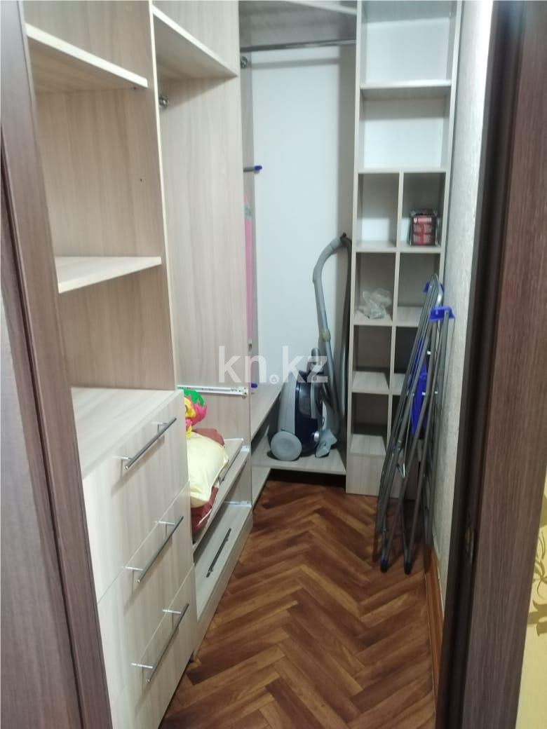 Продажа 2-комнатной квартиры, 44 м², пр. Назарбаева, дом  23 - Продажа квартир в Караганде фото 6 из 9
