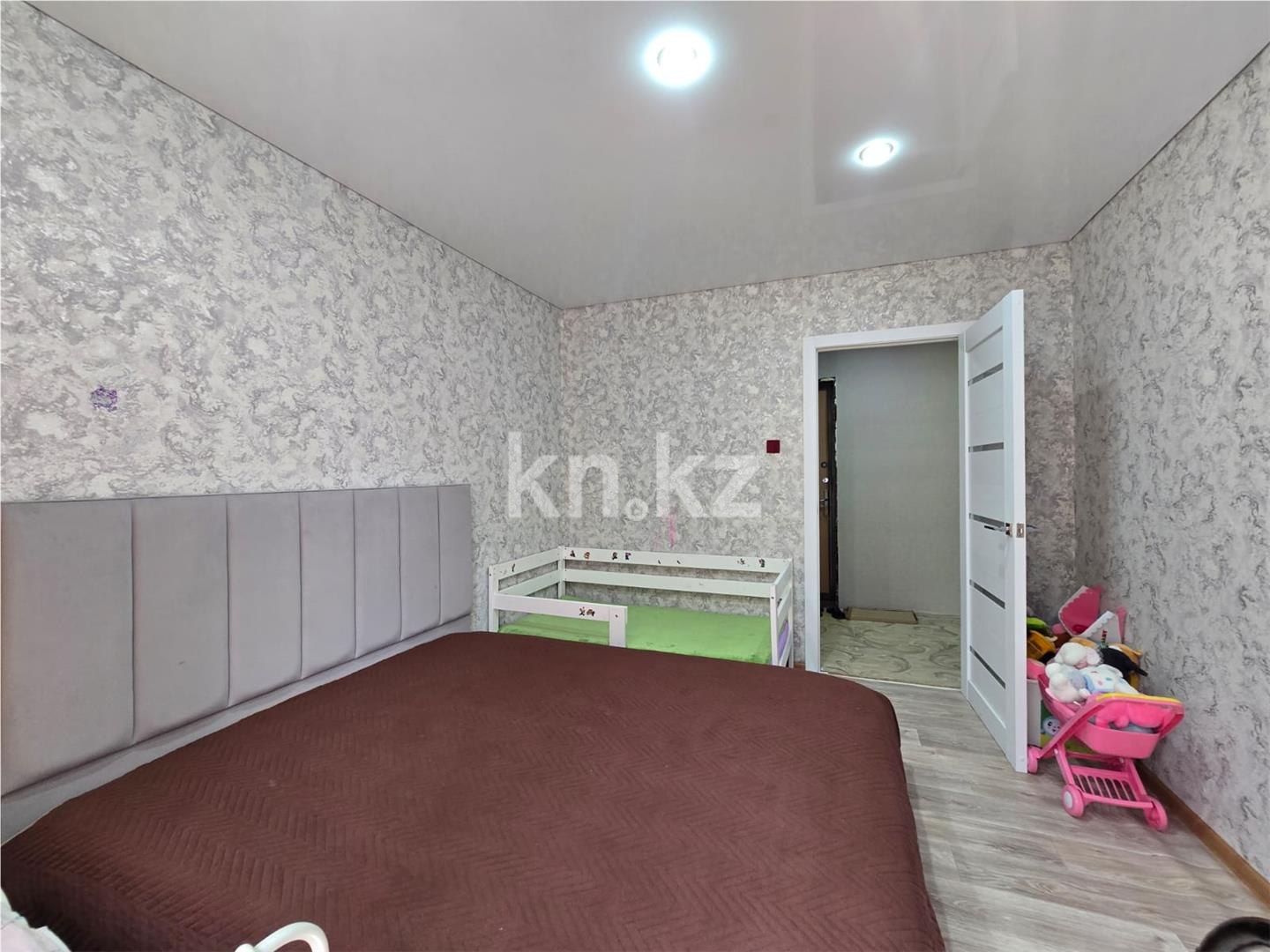 Продажа 2-комнатной квартиры, 52 м², пр. Металлургов в Темиртау - фото 4