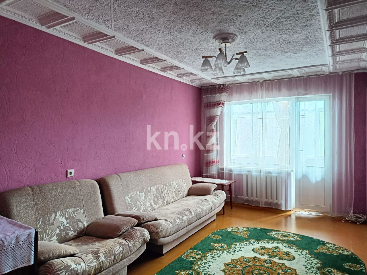 Продажа 2-комнатной квартиры, 50.3 м², ул. Кабанбай Батыра, дом  80 - Продажа жилой и коммерческой недвижимости в Усть-Каменогорске фото 1 из 14