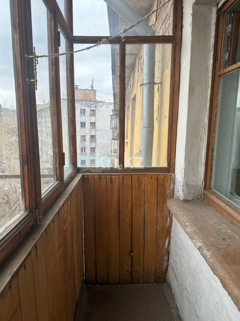 Продажа 2-комнатной квартиры, 44 м² - Продажа жилой и коммерческой недвижимости в Усть-Каменогорске фото 7 из 16