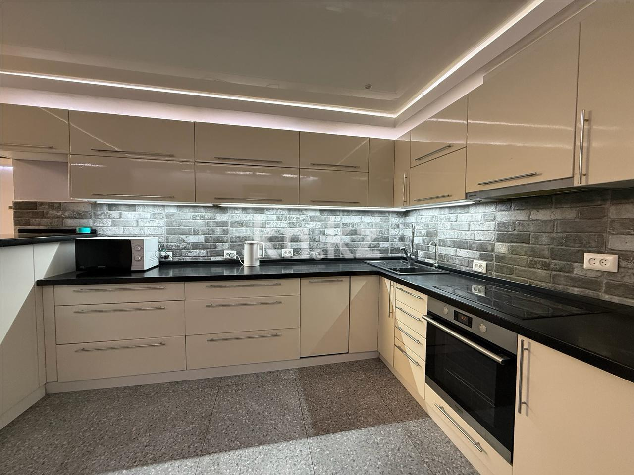 Продажа 3-комнатной квартиры, 89 м², 68 квартал - Продажа квартир в Темиртау фото 8 из 17