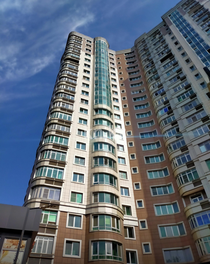 Продажа 4-комнатной квартиры, 139.5 м² в Алматы