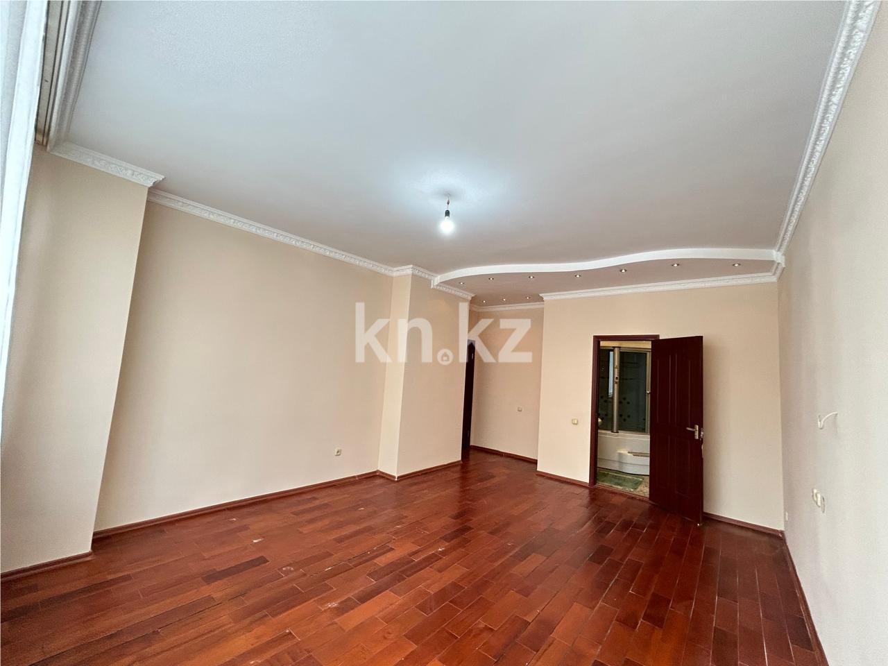 Продажа 3-комнатной квартиры, 100 м², ул. Габдуллина в Астане - фото 4