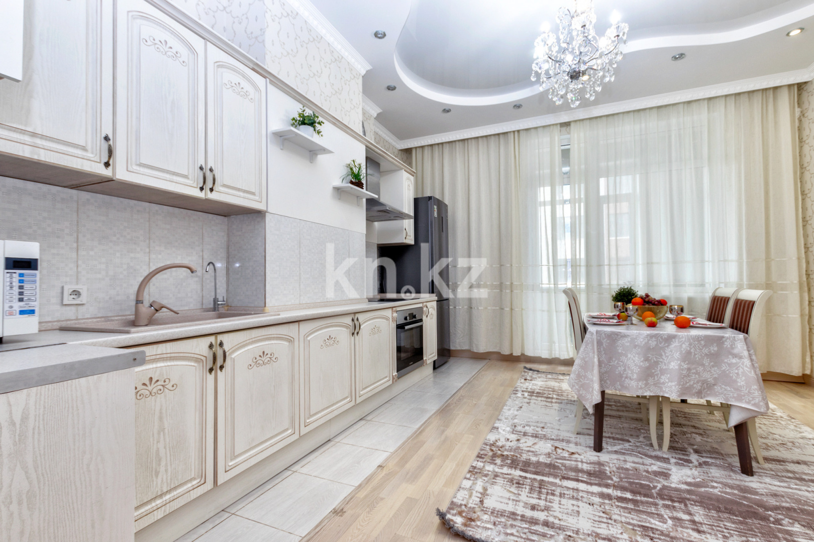 Аренда 3-комнатной квартиры посуточно, 130 м², ул. Керей, Жанибек хандар, дом  14/2 - ул. Сауран - Аренда квартир посуточно в Астане без посредников фото 10 из 17