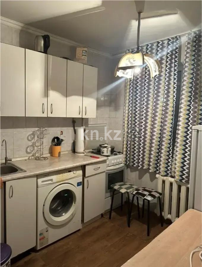 Продажа 3-комнатной квартиры, 60 м², мкр-н 6, дом  45 в Алматы - фото 4