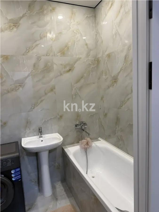 Продажа 1-комнатной квартиры, 37.3 м², ул. А-75, дом  2 в Астане - фото 4