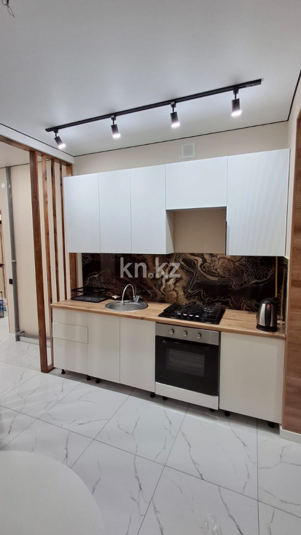 Продажа 1-комнатной квартиры, 51 м², Кекилбаева, дом  56 - Продажа и аренда недвижимости в Уральске фото 1 из 15