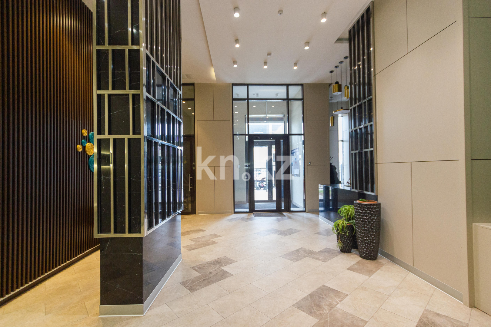 Продажа 2-комнатной квартиры, 74 м², ул. Сыганак, дом  48 в Астане - фото 12