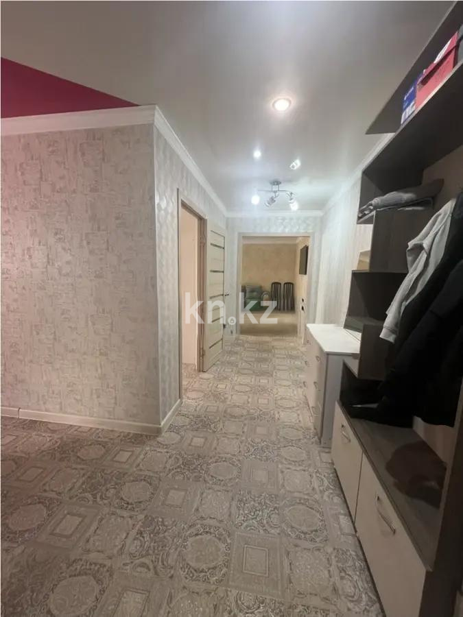 Продажа 2-комнатной квартиры, 60 м², ул. Ермекова, дом  106/2 в Караганде - фото 5