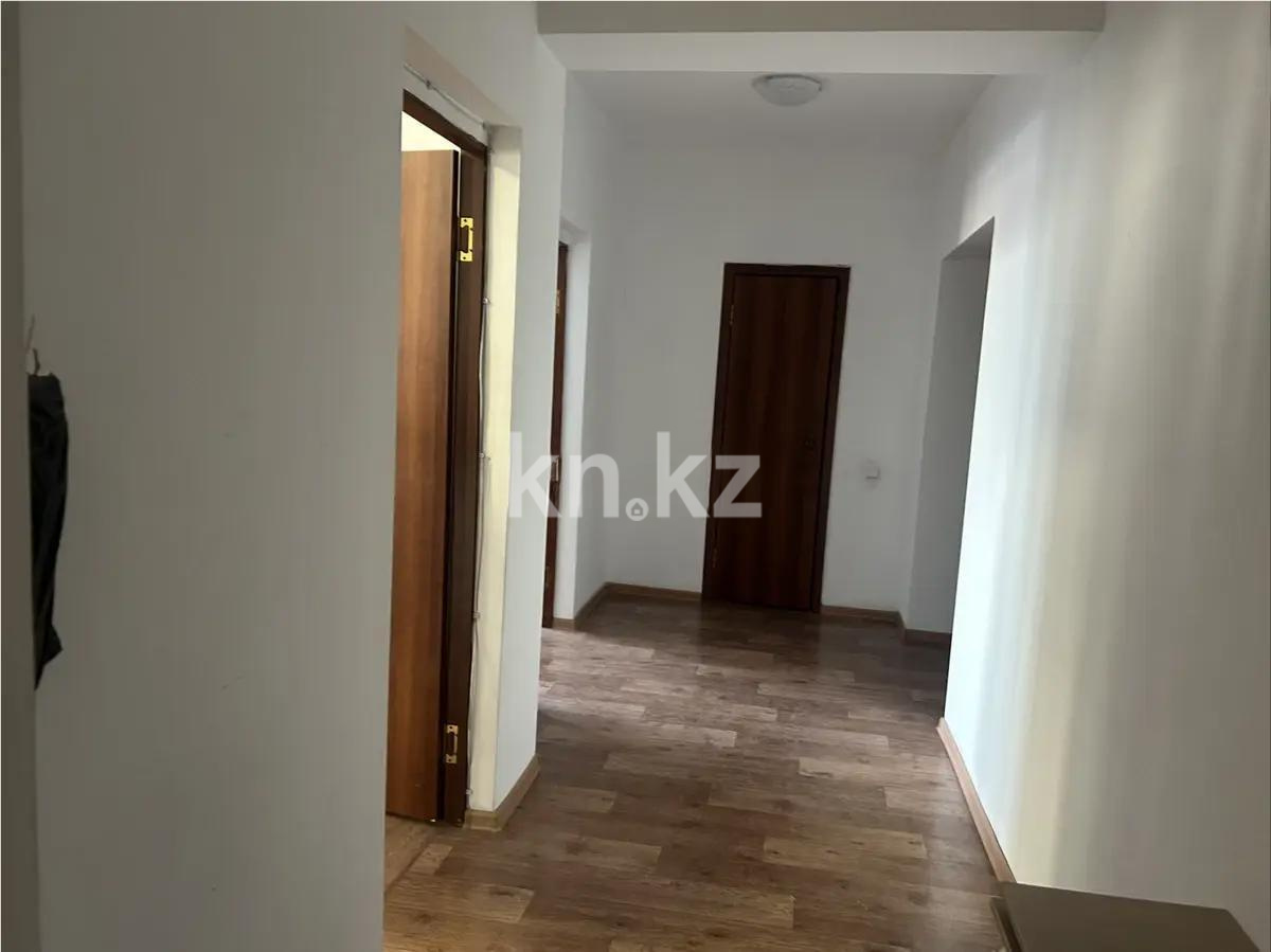 Продажа 2-комнатной квартиры, 76 м², мкр. Аксай-5, дом  3б в Алматы - фото 5
