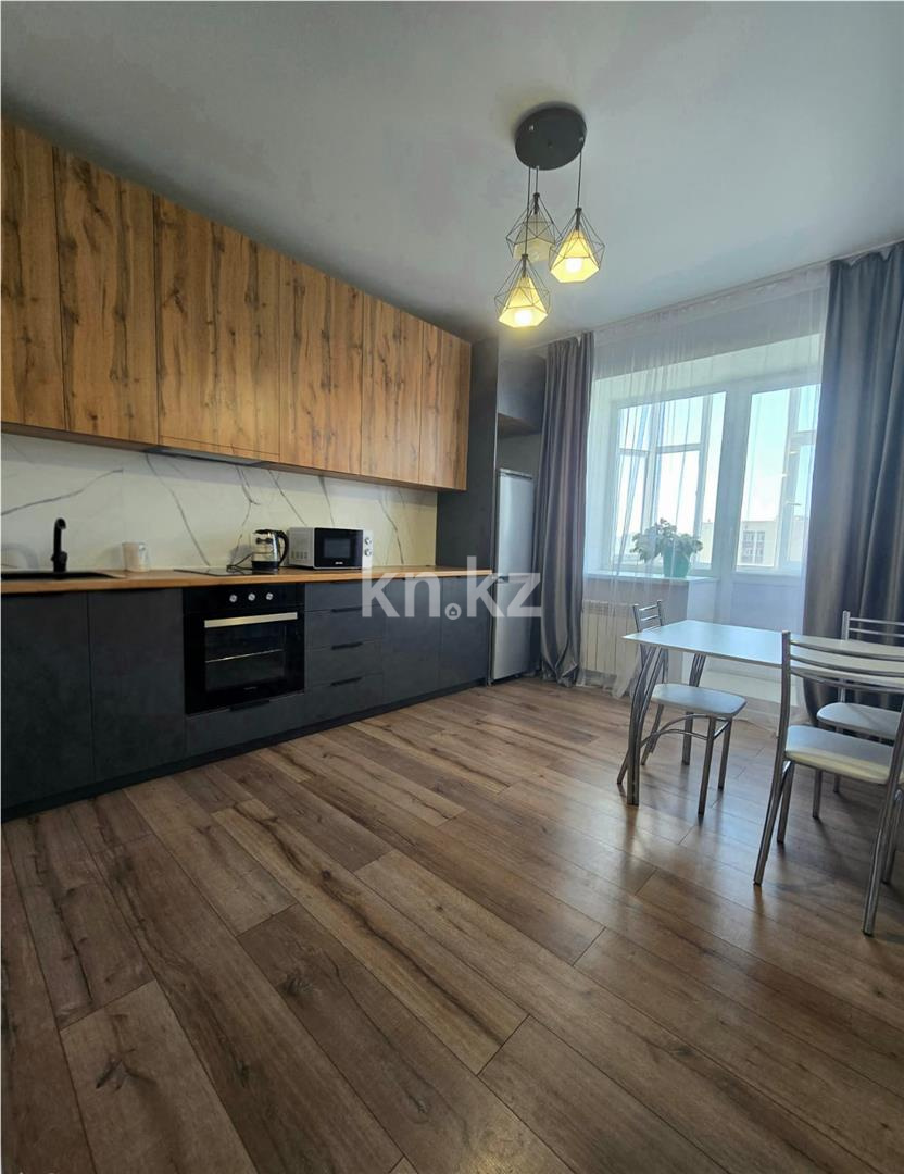 Продажа 2-комнатной квартиры, 68 м² - Продажа двухкомнатных квартир в Караганде - страница 2 фото 5 из 17