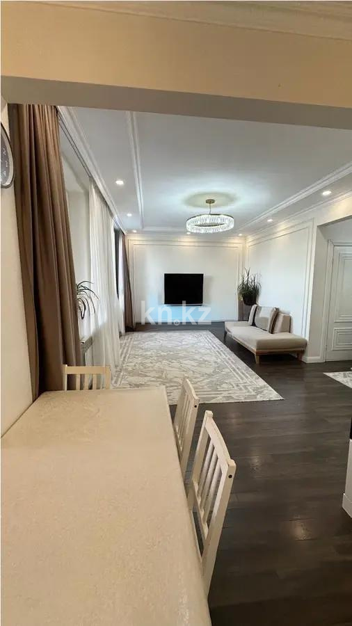 Продажа 3-комнатной квартиры, 98 м², ул. Достык, дом  12 - Продажа  трехкомнатных квартир в Астане фото 1 из 4