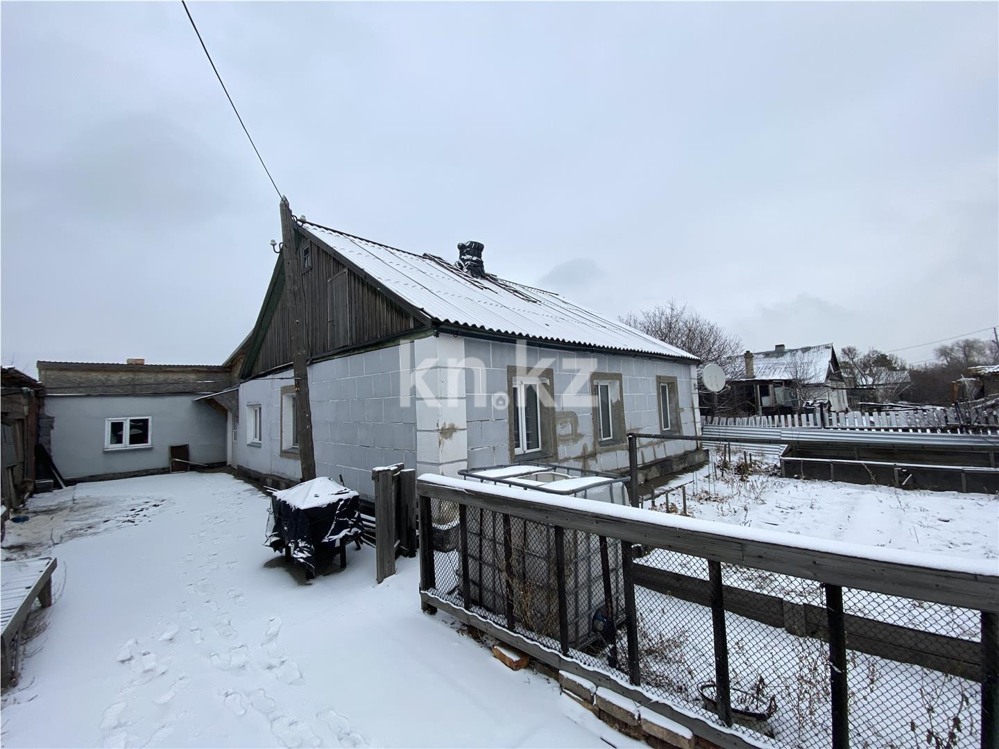 Продажа 3-комнатного дома, 69.3 м², ул. Автомобильная - Продажа домов, коттеджей в Казахстане фото 1 из 12