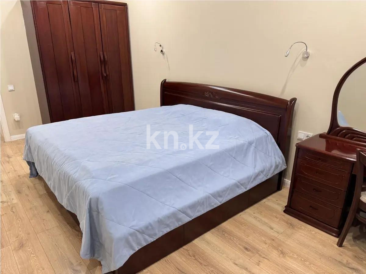 Продажа 3-комнатной квартиры, 90 м², пр. Республики, дом  участок 1/7 - Продажа  трехкомнатных квартир в Караганде фото 4 из 11