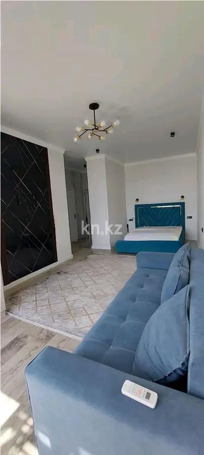 Продажа 1-комнатной квартиры, 40 м², пр. Кабанбай батыра, дом  45/3 - Продажа однокомнатных квартир без посредников в Астане фото 1 из 3