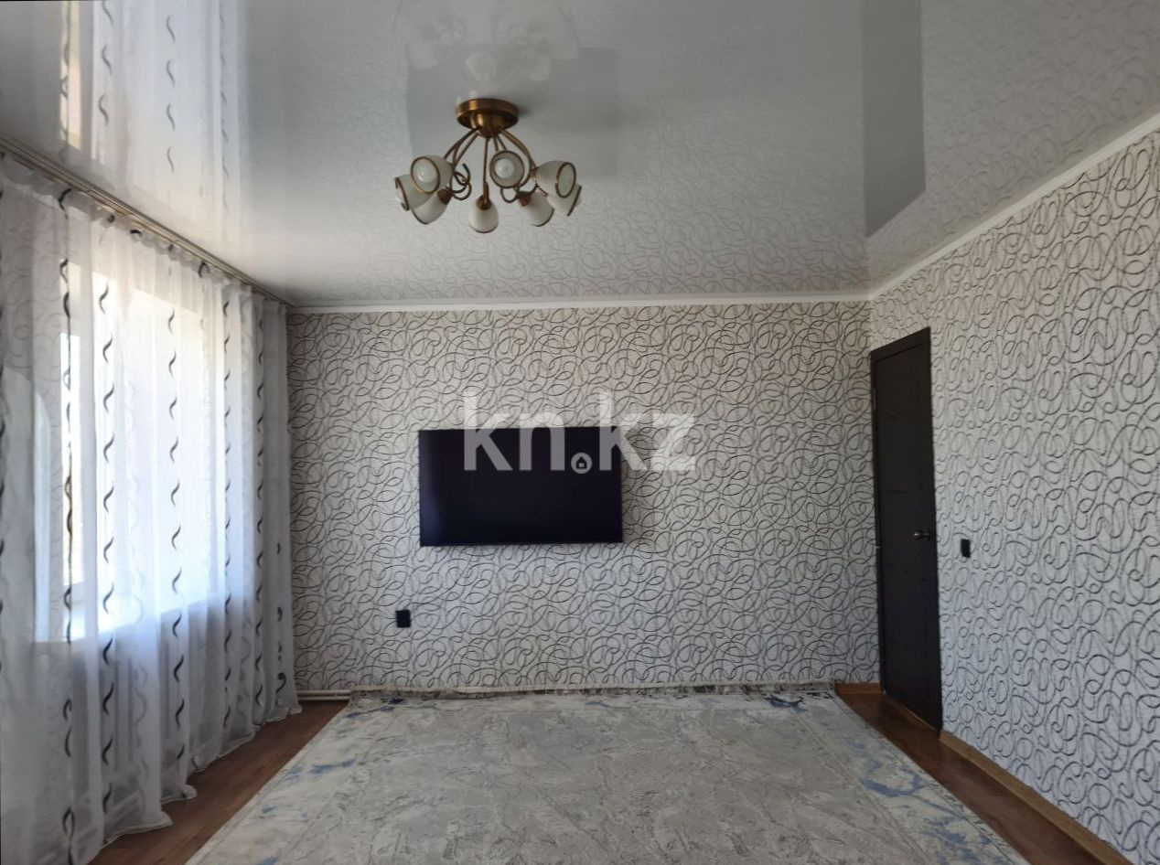 Продажа 3-комнатной квартиры, 58.4 м², ул. Жастар, дом  37/2 - Продажа и аренда недвижимости в Усть-Каменогорске фото 3 из 28