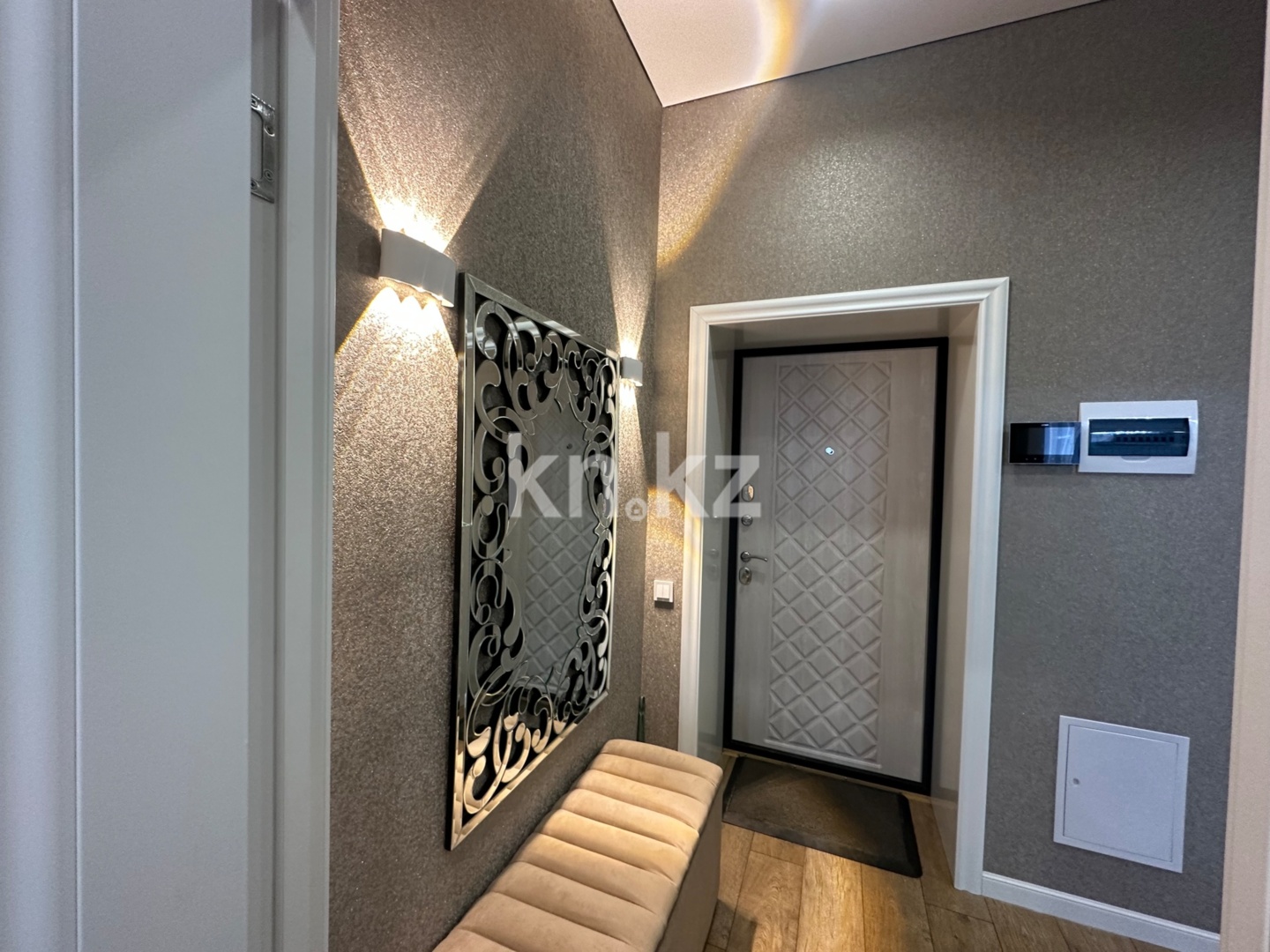 Продажа 2-комнатной квартиры, 62.7 м² в Караганде - фото 2