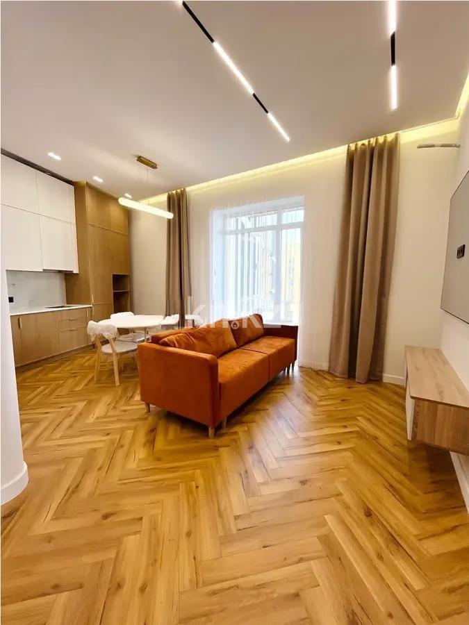 Продажа 3-комнатной квартиры, 60 м², ул. Керей, Жанибек хандар, дом  44/4 - Продажа  трехкомнатных квартир в Астане без посредников фото 1 из 3