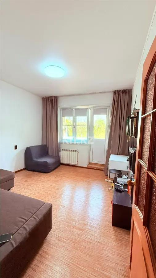 Продажа 1-комнатной квартиры, 36 м², мкр-н Аксай-4, дом  41 - Продажа квартир в Алматы без посредников фото 1 из 5