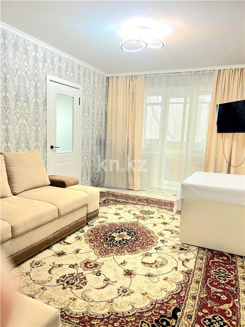 Продажа 2-комнатной квартиры, 46 м², мкр-н 12 - Продажа квартир в Караганде фото 1 из 11