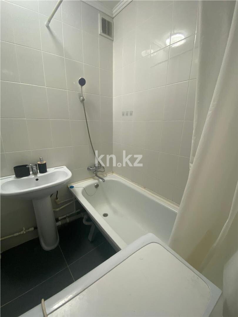 Продажа 1-комнатной квартиры, 41 м² в Караганде - фото 10