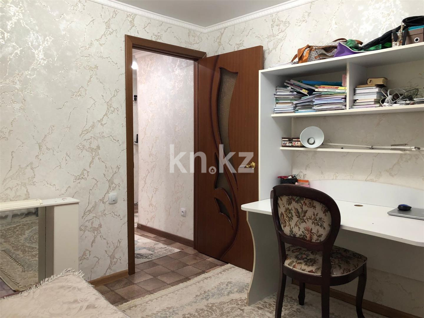 Продажа 4-комнатной квартиры, 79 м², ул. Гапеева, дом  1 - Продажа  четырехкомнатных квартир в Караганде фото 8 из 20