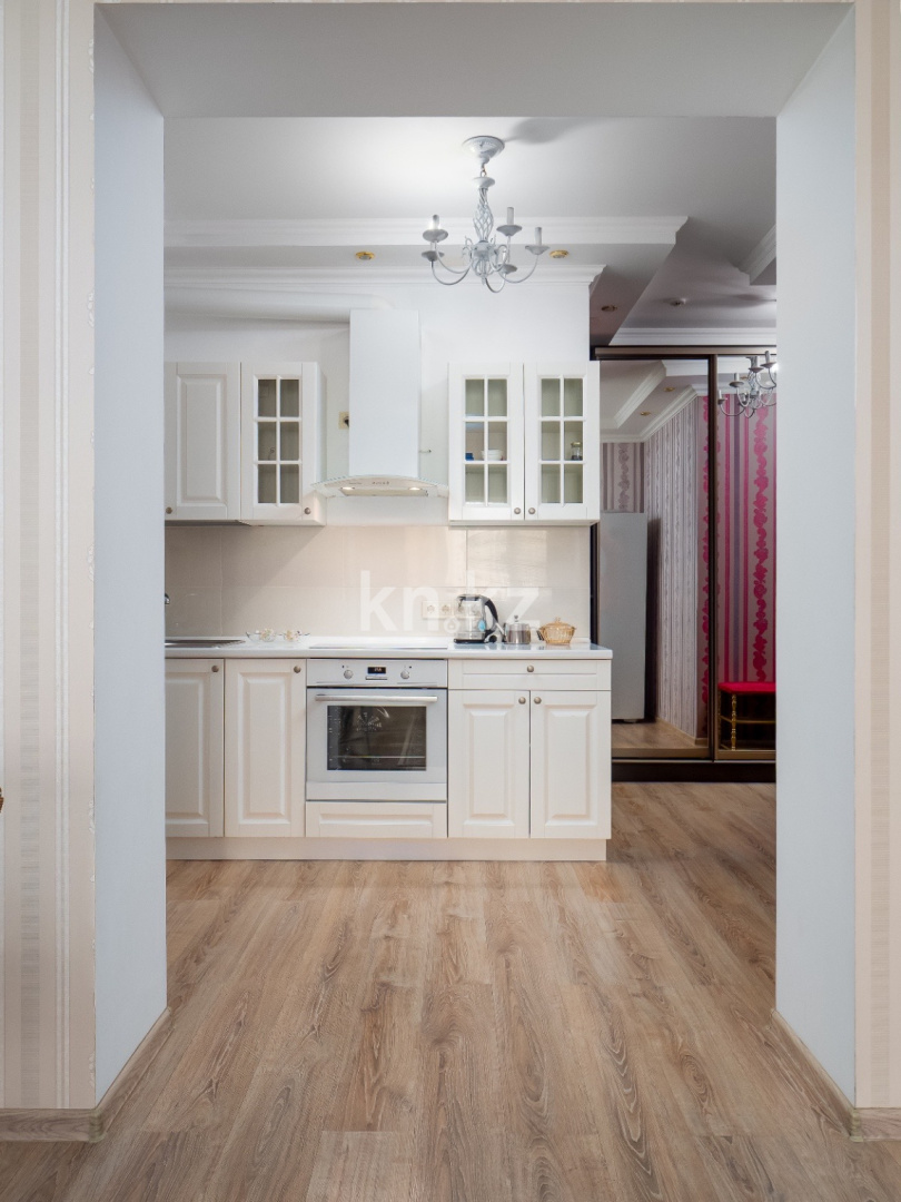 Аренда 1-комнатной квартиры посуточно, 42 м², ул. Навои, дом  208 - ул. Торайгырова - Аренда  однокомнатных квартир посуточно в Алматы фото 11 из 24