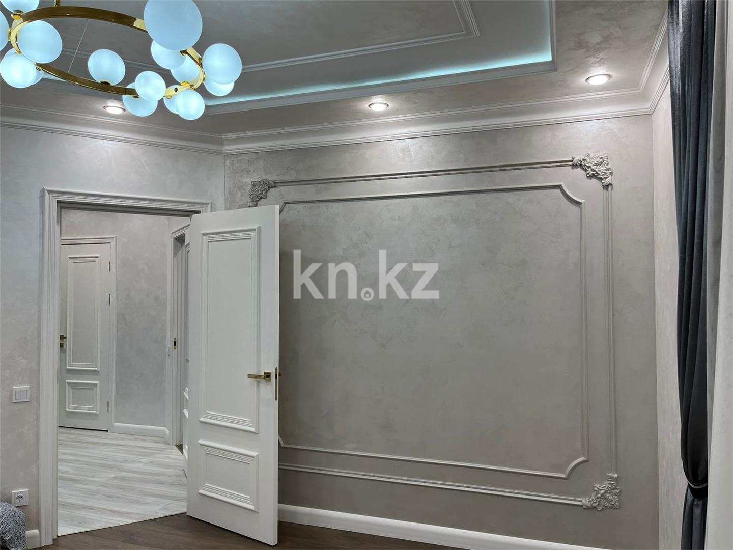 Продажа 4-комнатной квартиры, 106 м², ул. Дюсембекова - Продажа  четырехкомнатных квартир в Караганде фото 18 из 22